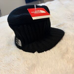 The North Face black ribbed knit beanie with a visor/bill